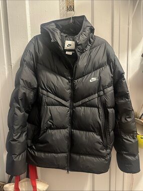 Nike Black Quilted Puffer Jacket with White Logo